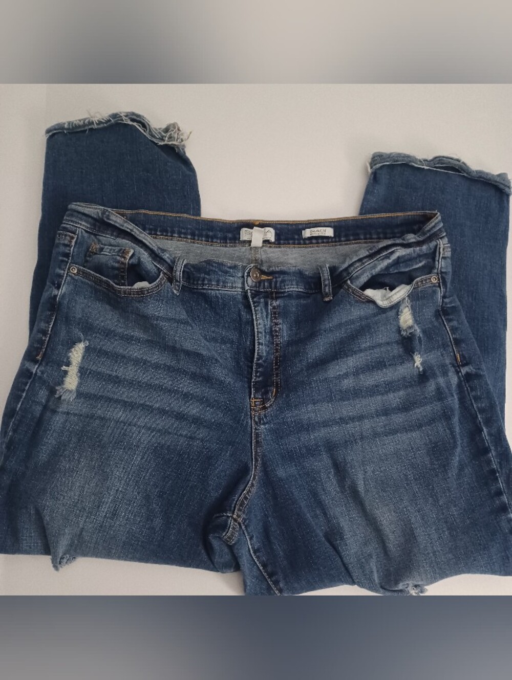 Sofia Distressed Boyfriend Jeans Sz 20